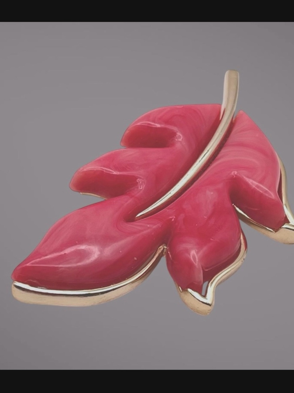 Chunky Vintage Sarah Coventry Autumn Splendor Pink Lucite Thermoset Leaf Brooch